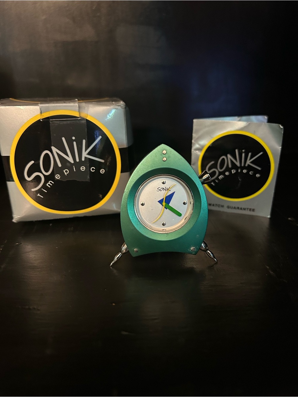 Vintage Sonik Mini Desk Clock by Bon Jour Industries Hong Kong Green Retro